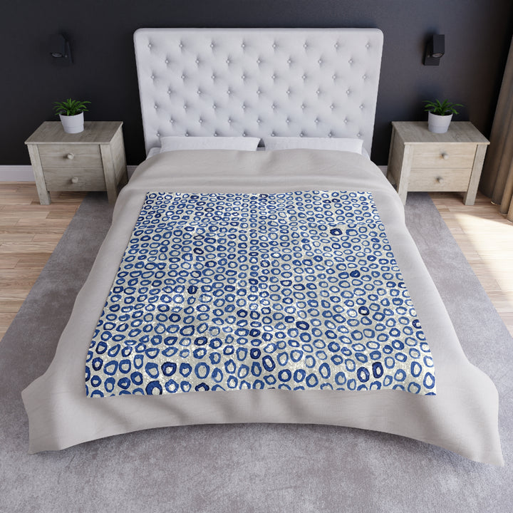 Polka Dot Crushed Velvet Blanket